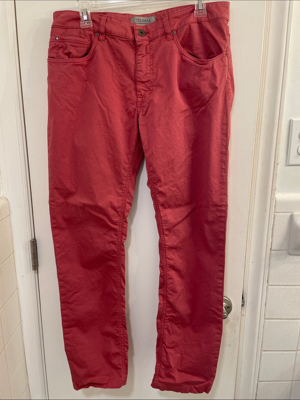 Deep Mauve Straight Men's Jeans